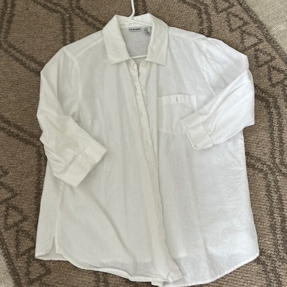 White Linen woman’s top - Picture 2 of 8